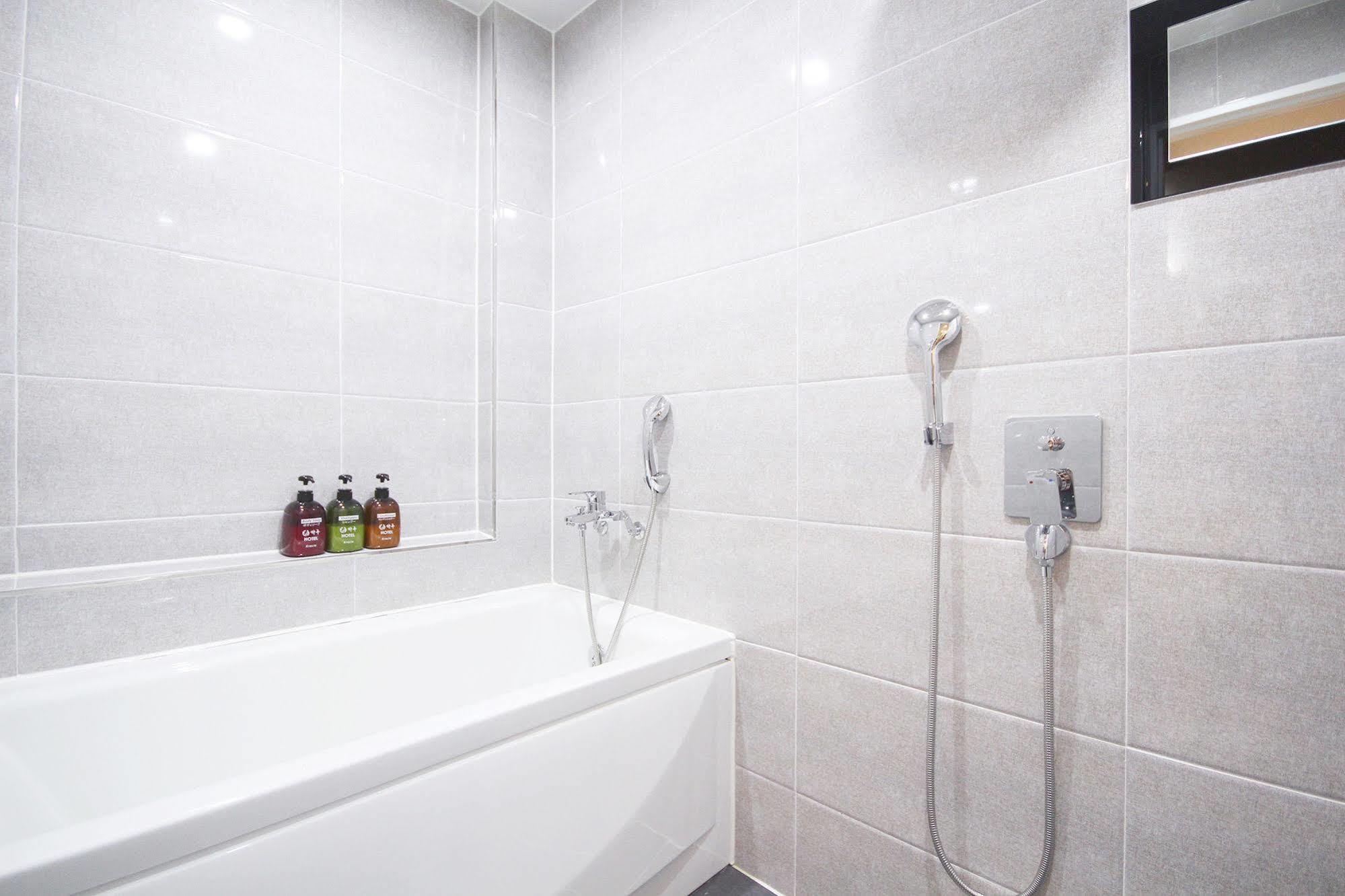 Haru Hotel Gimhae Εξωτερικό φωτογραφία