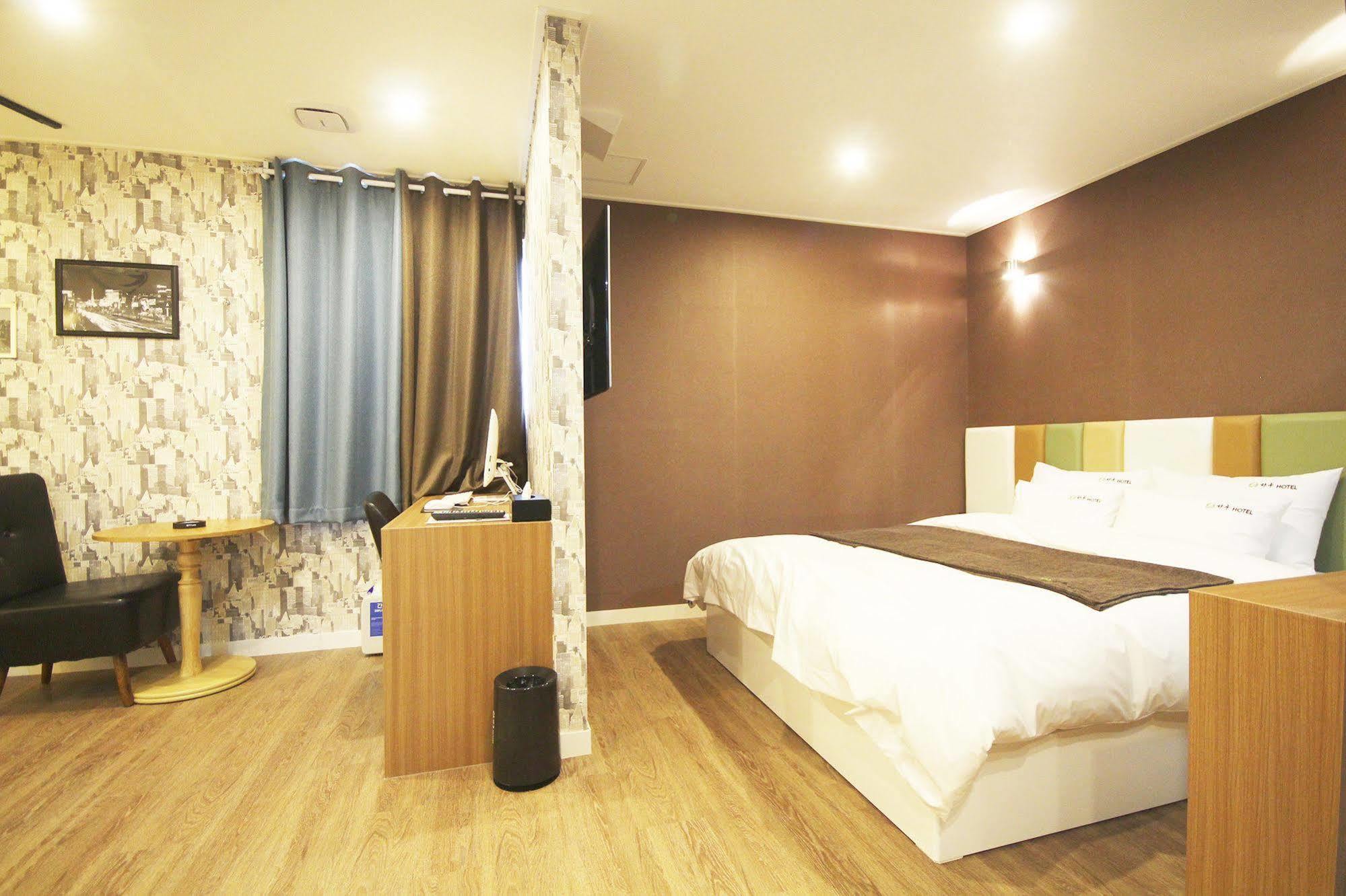 Haru Hotel Gimhae Εξωτερικό φωτογραφία